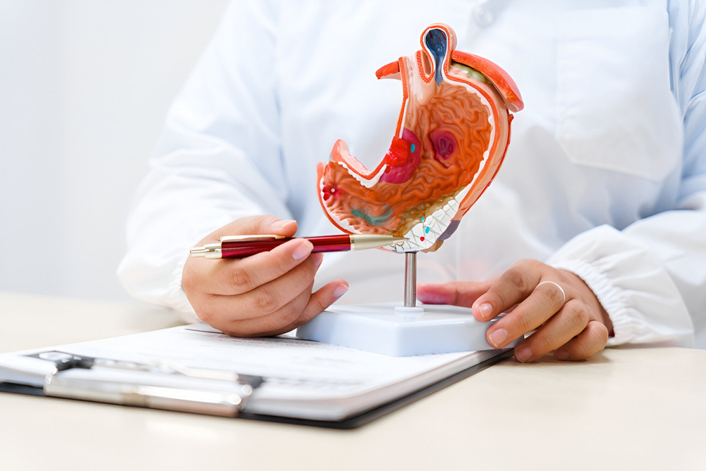 Understanding Digestive Health: The Role of Modern Gastroenterology in Treating Digestive Disorders